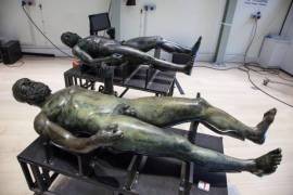 Bronzes of Riace return the National Archaeological Museum of Magna Grecia